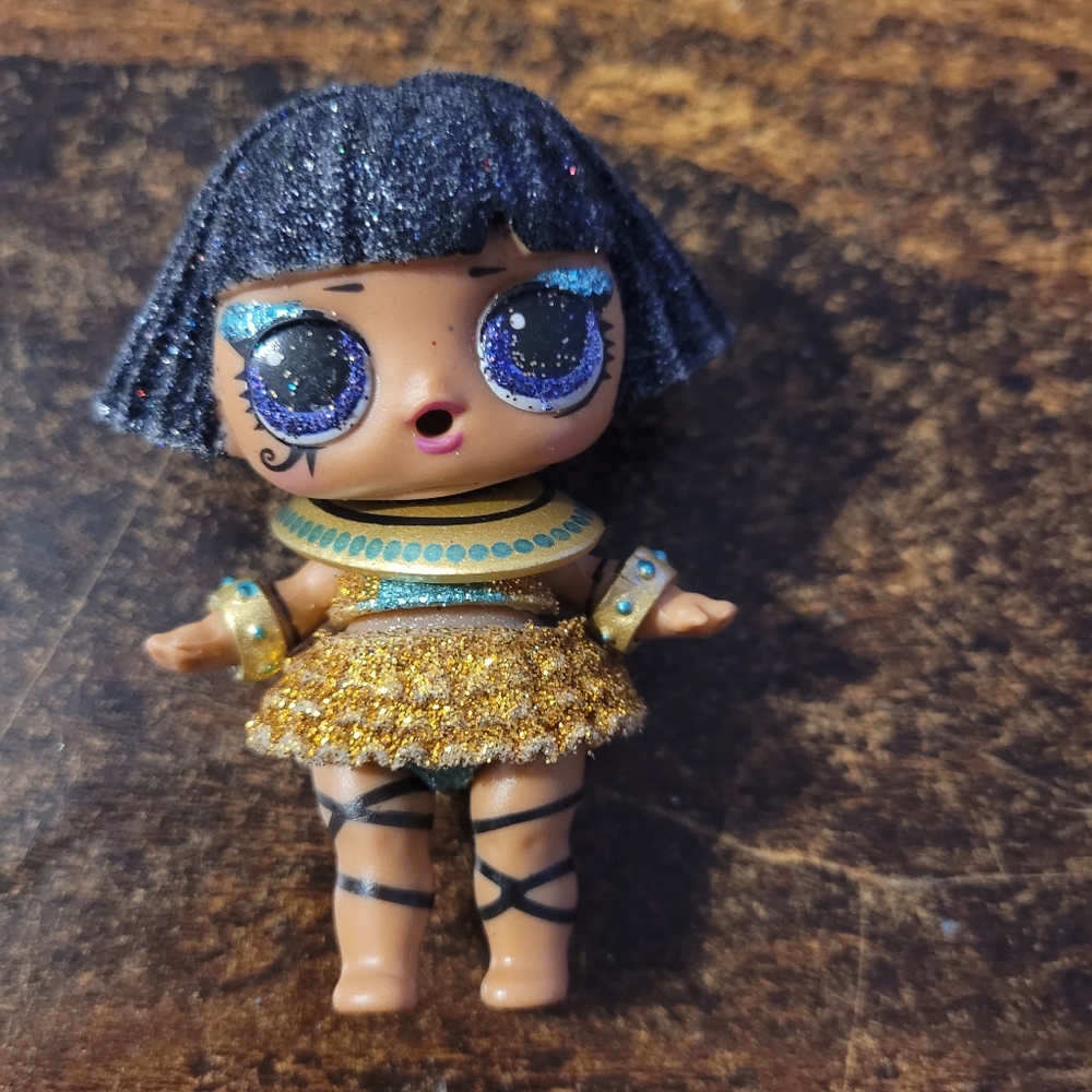 LOL Surprise Doll Pharaoh Sparkle Cleopatra Big Sis